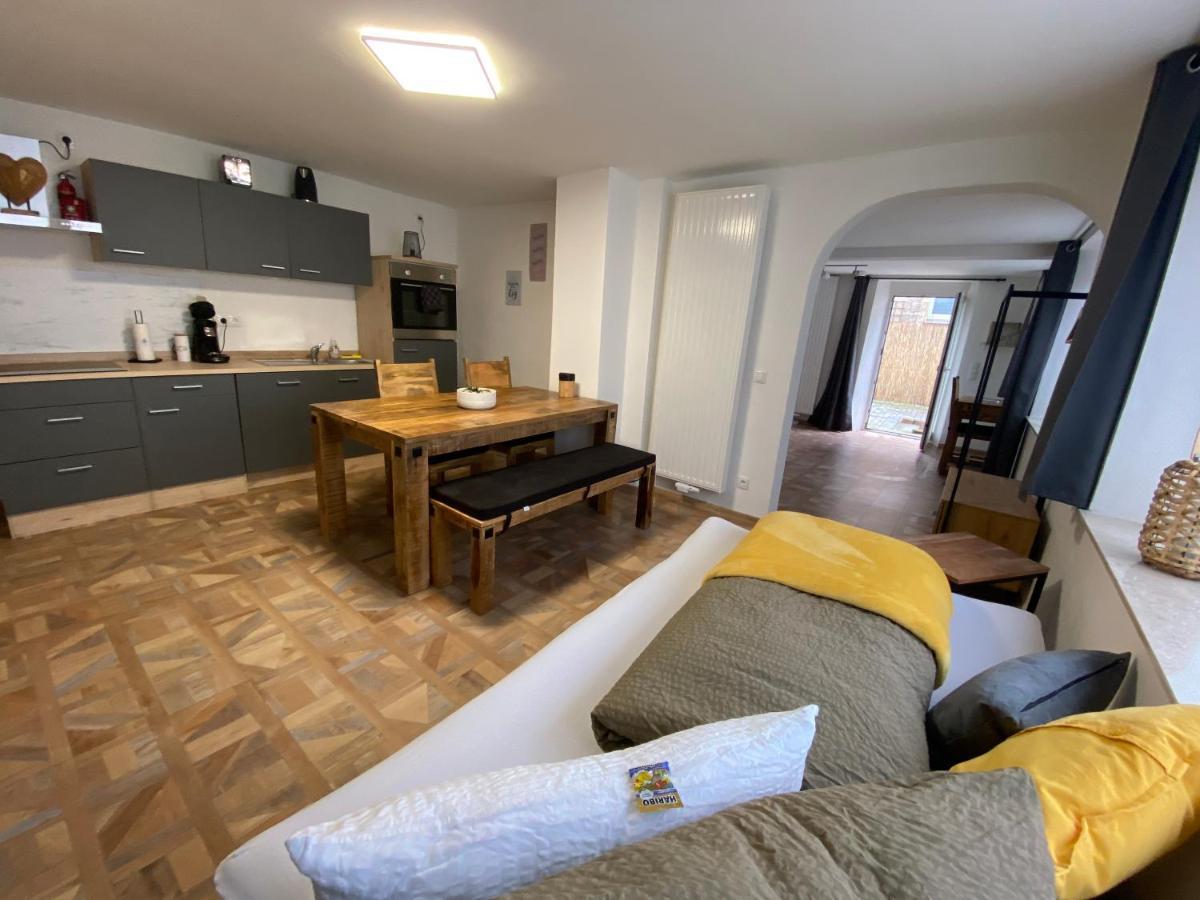 Ferienwohnung Kleinod Sayn Bendorf Ngoại thất bức ảnh